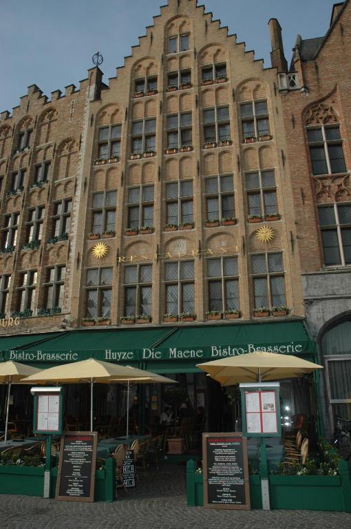 Huyze Maene Guest house